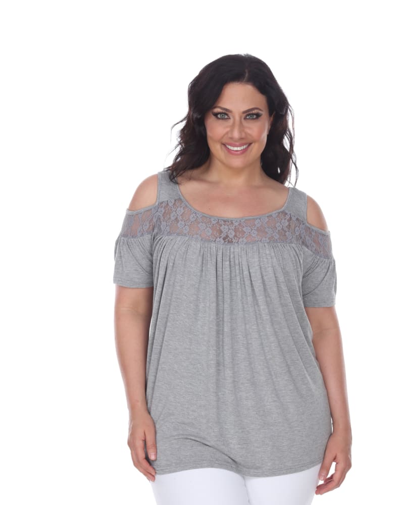 Front of a model wearing a size 1X Bexley Lace Tunic Top in Charcoal by White Mark. | dia_product_style_image_id:257424